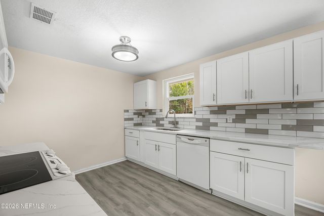 2427 OLSON Lane, Jacksonville, FL 32210