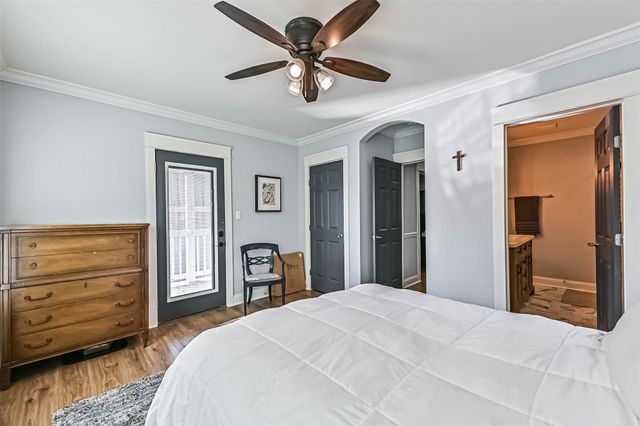 5315 Avenue R, Galveston, TX 77551
