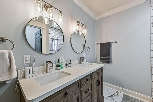 5315 Avenue R, Galveston, TX 77551
