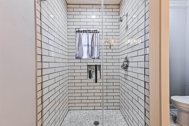 5315 Avenue R, Galveston, TX 77551