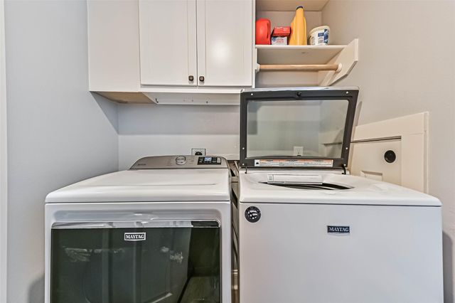 5315 Avenue R, Galveston, TX 77551