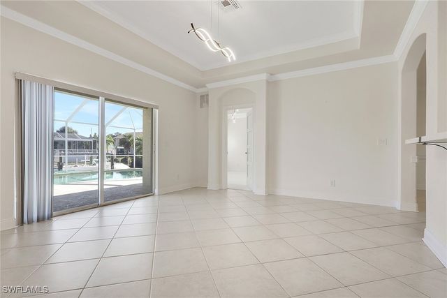 2082 E Tobago CIR, Fort Myers, FL 33905