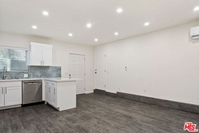 10679 Olympic Boulevard, Los Angeles, CA 90025