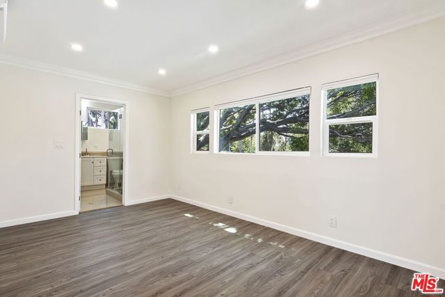 10679 Olympic Boulevard, Los Angeles, CA 90025