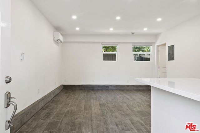 10679 Olympic Boulevard, Los Angeles, CA 90025