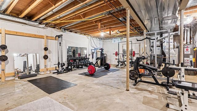 9410 Sandlewood Drive, Whitmore Lake, MI 48189