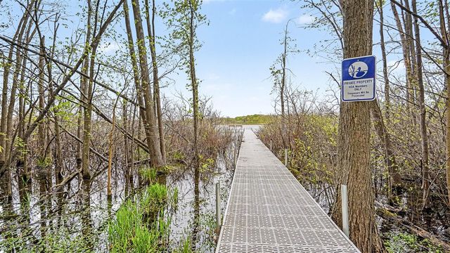 9410 Sandlewood Drive, Whitmore Lake, MI 48189