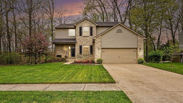 9410 Sandlewood Drive, Whitmore Lake, MI 48189