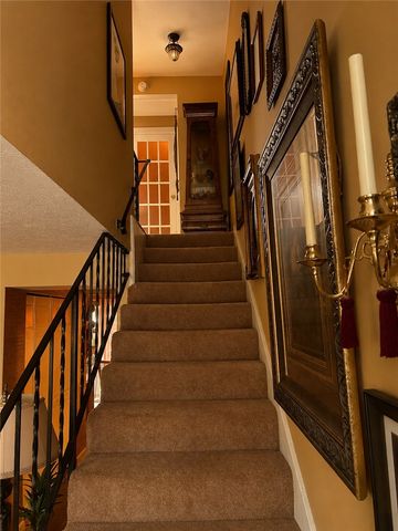 749 Clareridge Lane, Centerville, OH 45458