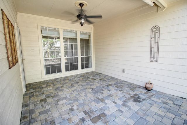 19014 Canyon Frost Drive, Tomball, TX 77377