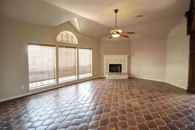 19014 Canyon Frost Drive, Tomball, TX 77377