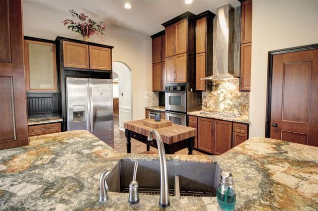 19014 Canyon Frost Drive, Tomball, TX 77377