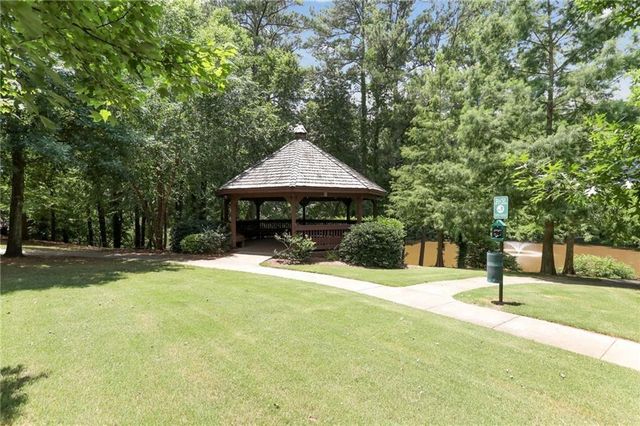 3662 Ashford Creek View NE, Atlanta, GA 30319