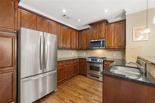 3662 Ashford Creek View NE, Atlanta, GA 30319