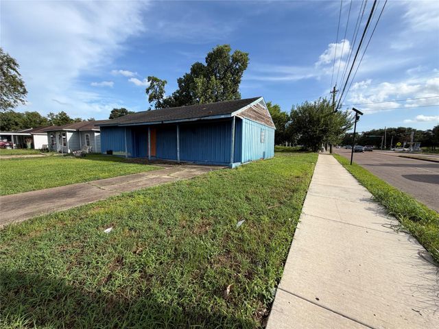 3902 Alberta Street, Houston, TX 77021