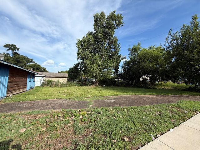 3902 Alberta Street, Houston, TX 77021