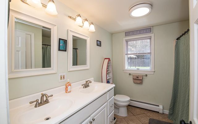 6 Ridge Road, Deerfield, NH 03037