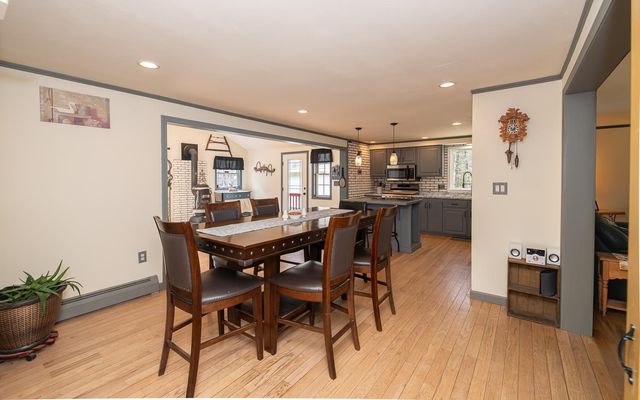 6 Ridge Road, Deerfield, NH 03037