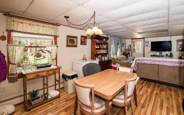 6 Ridge Road, Deerfield, NH 03037
