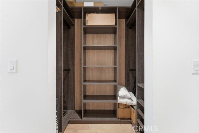 1030 N Kings Road 405, West Hollywood, CA 90069