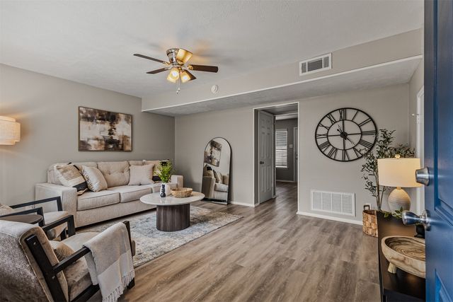 1905 W Morton Street 11, Denison, TX 75020