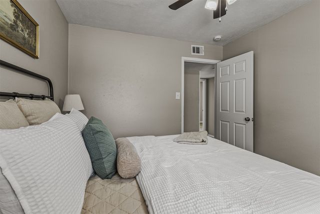 1905 W Morton Street 11, Denison, TX 75020