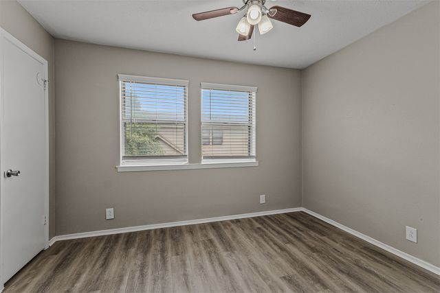 1905 W Morton Street 11, Denison, TX 75020