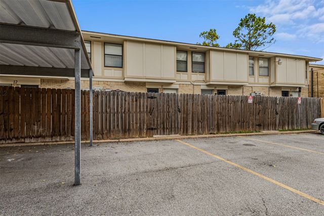 1905 W Morton Street 11, Denison, TX 75020