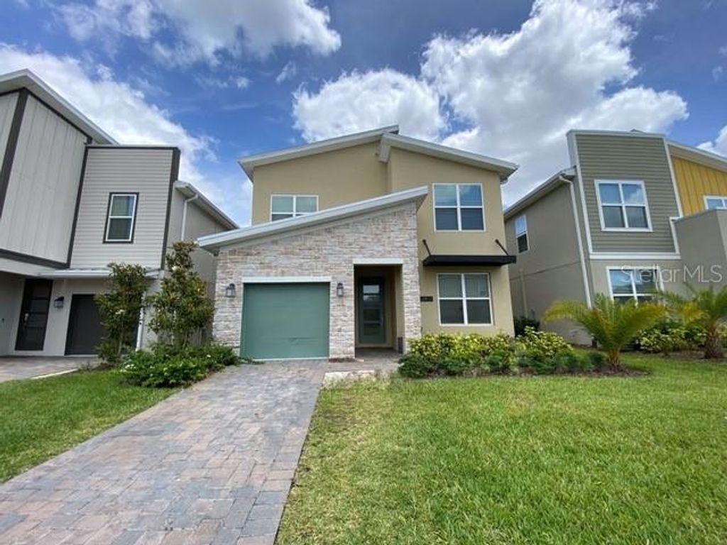 2813 BOOKMARK DRIVE, Kissimmee, FL 34746