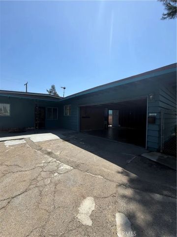 10445 Rose Hedge Drive, Whittier, CA 90606
