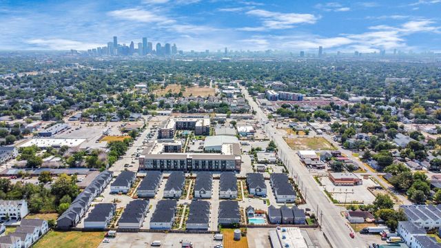 785 Strawberry Pines Court, Houston, TX 77009