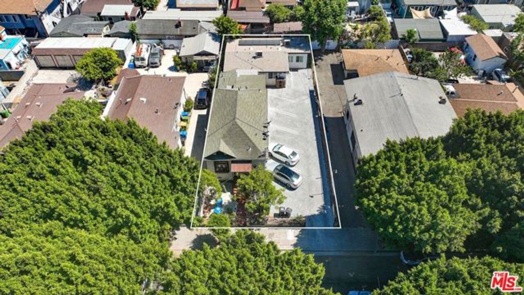 1420 W 22nd Street, Los Angeles, CA 90007