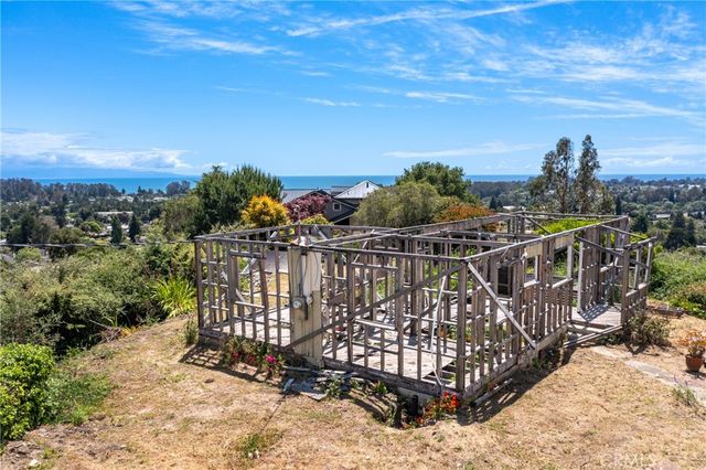 3300 Crestline Way, Soquel, CA 95073
