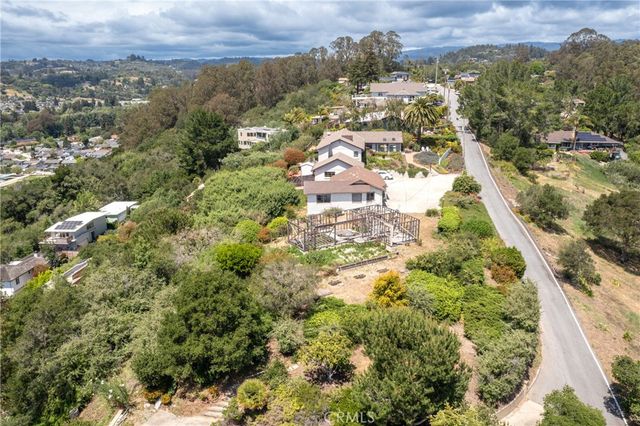 3300 Crestline Way, Soquel, CA 95073
