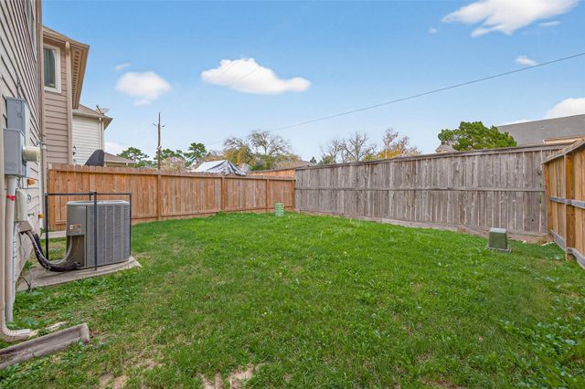 17110 Amarose Drive, Houston, TX 77090