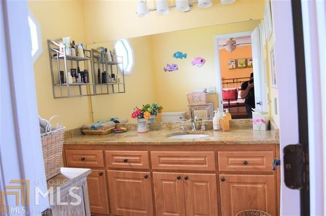 100 Lake Point Drive, Peachtree City, GA 30269