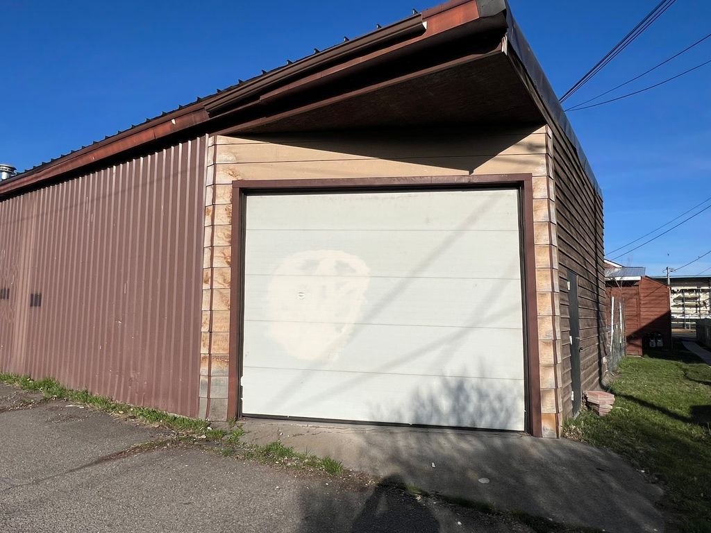 320 Lawrence Street, Missoula, MT 59801 photo 3