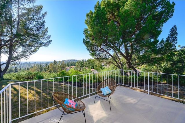 10961 Limetree, North Tustin, CA 92705