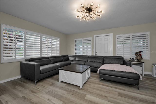 5 N HAYES ROAD, Oldsmar, FL 34677