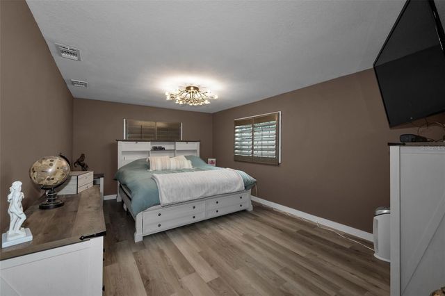 5 N HAYES ROAD, Oldsmar, FL 34677