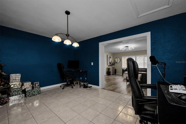 5 N HAYES ROAD, Oldsmar, FL 34677