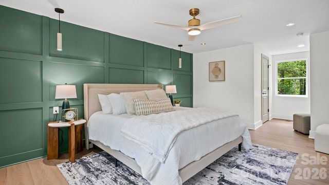 7234 Rollingridge Drive, Charlotte, NC 28211