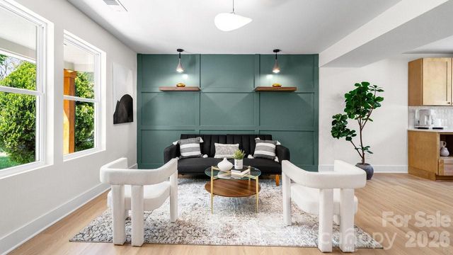 7234 Rollingridge Drive, Charlotte, NC 28211