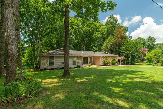 132 County Road 620, Etowah, TN 37331