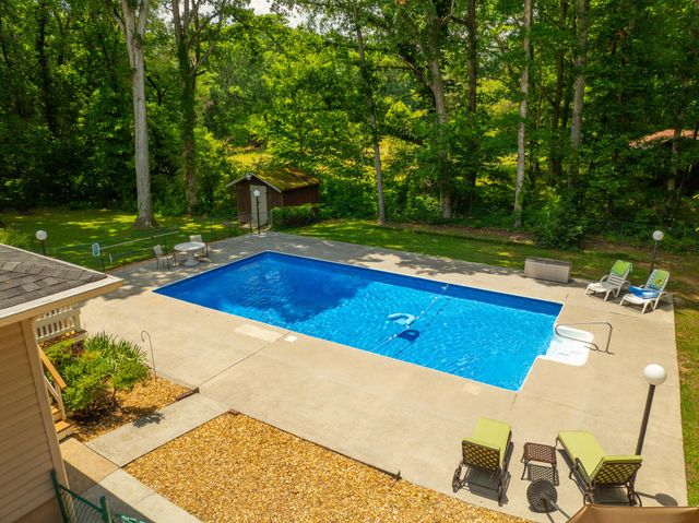 132 County Road 620, Etowah, TN 37331