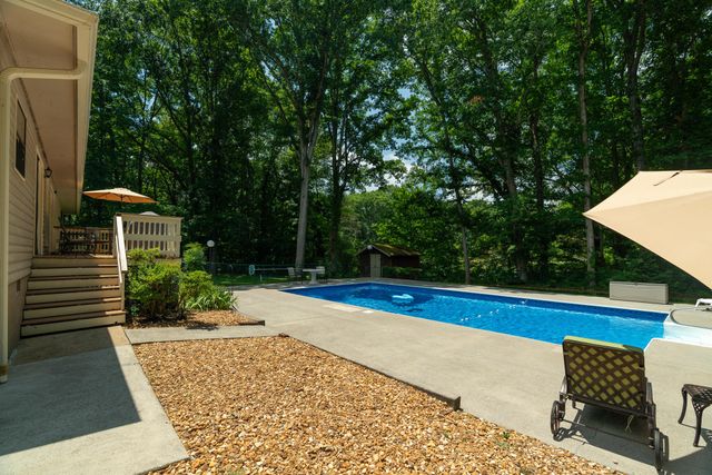 132 County Road 620, Etowah, TN 37331