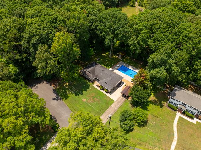 132 County Road 620, Etowah, TN 37331