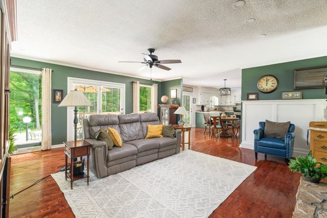 132 County Road 620, Etowah, TN 37331