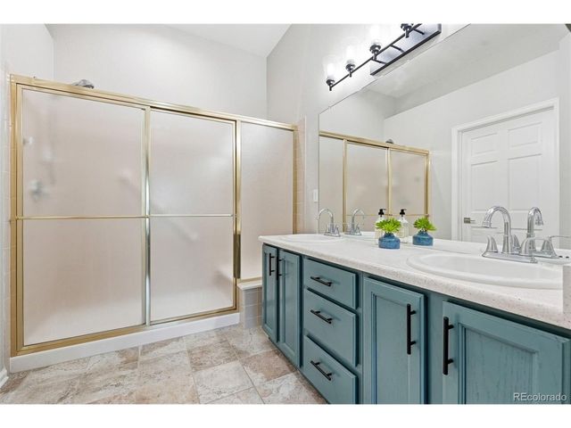 1685 S Emporia Ct, Aurora, CO 80247
