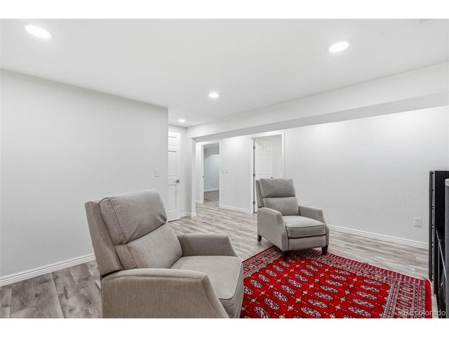 1685 S Emporia Ct, Aurora, CO 80247